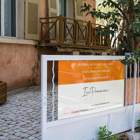 In Provence Hotel - Experience Atypique Venelles Esterno foto