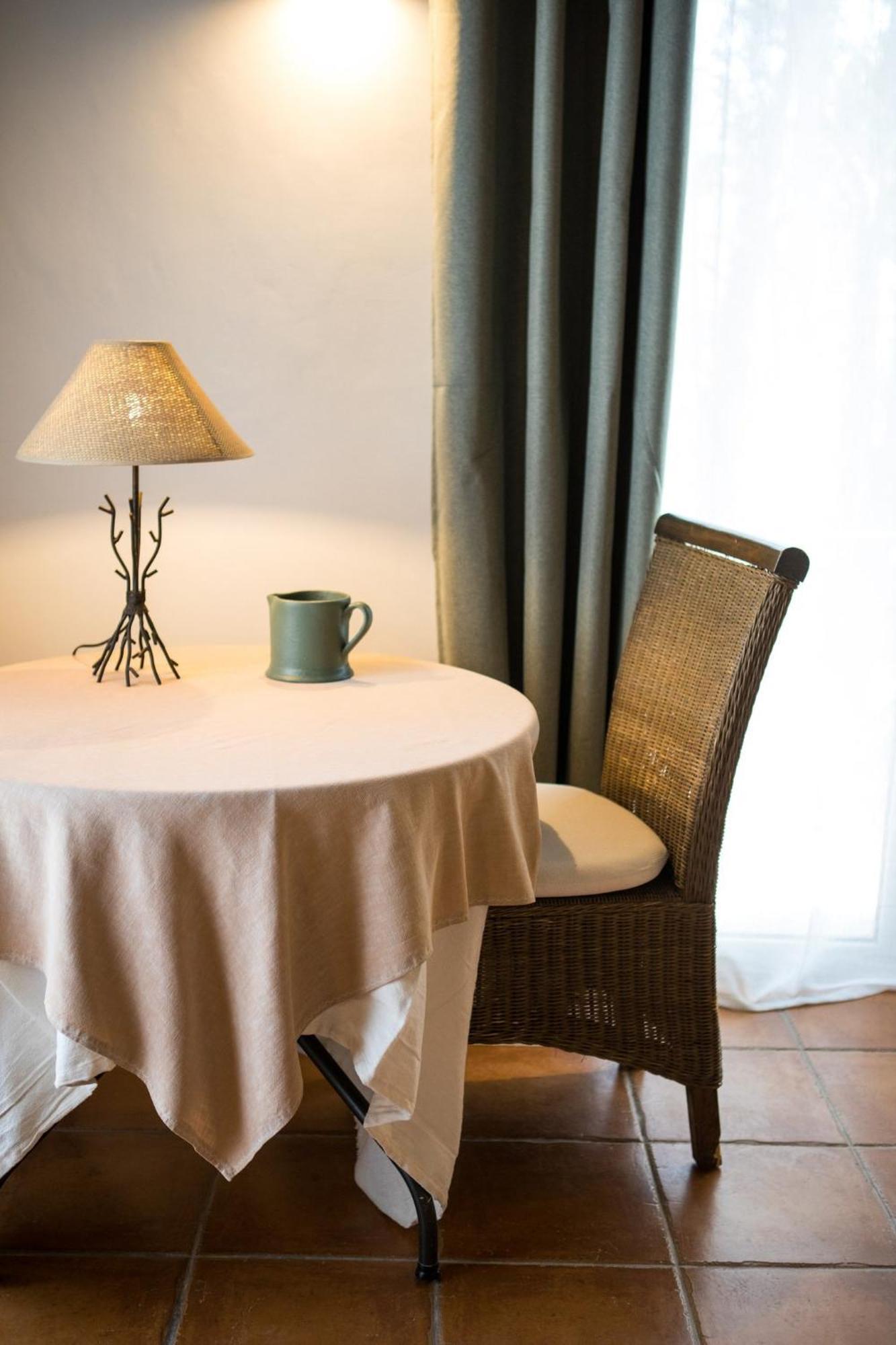 In Provence Hotel - Experience Atypique Venelles Esterno foto