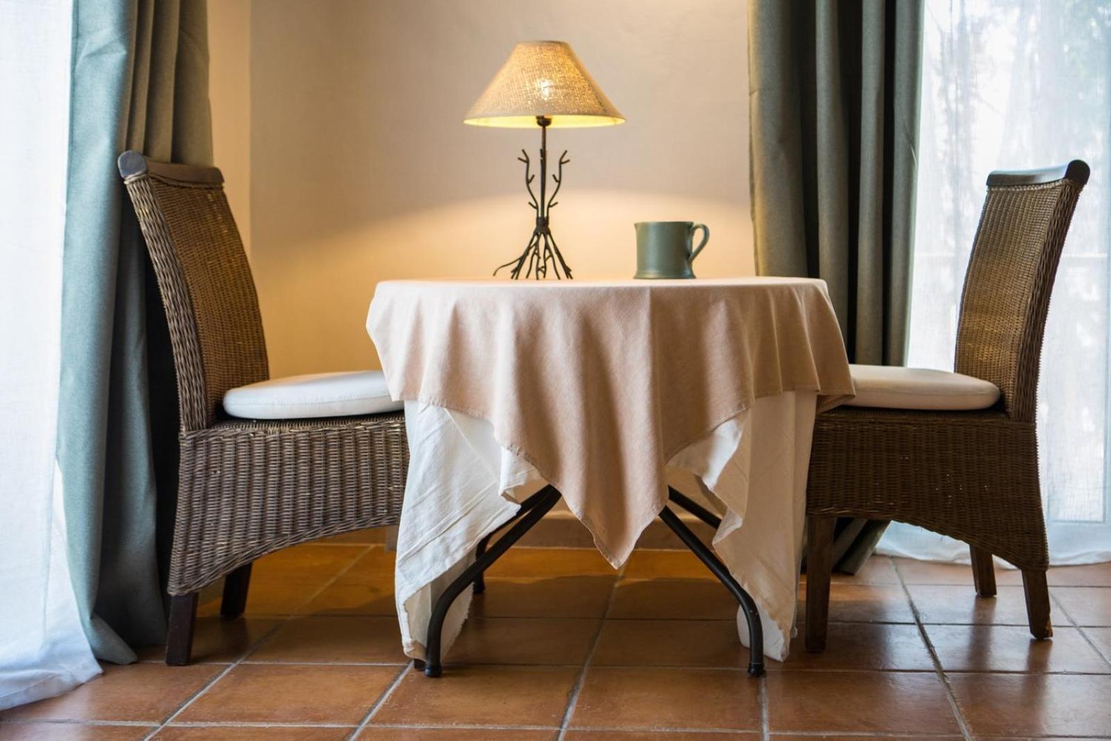 In Provence Hotel - Experience Atypique Venelles Esterno foto