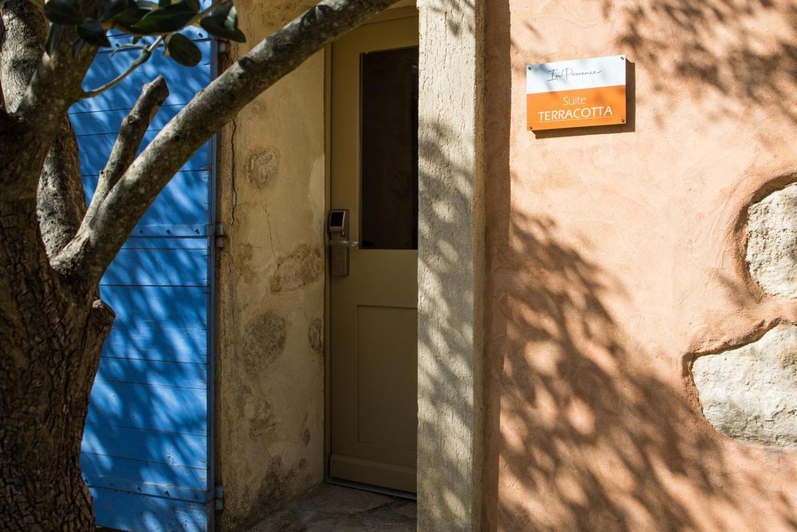 In Provence Hotel - Experience Atypique Venelles Esterno foto