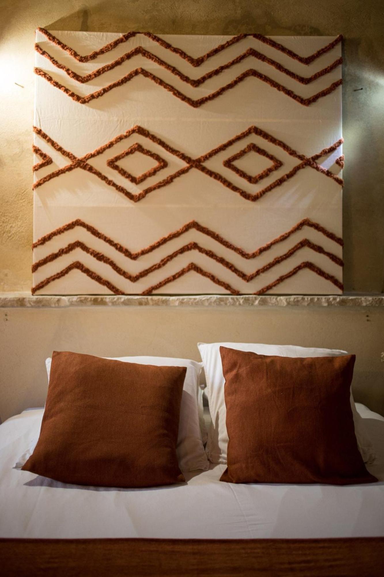 In Provence Hotel - Experience Atypique Venelles Esterno foto