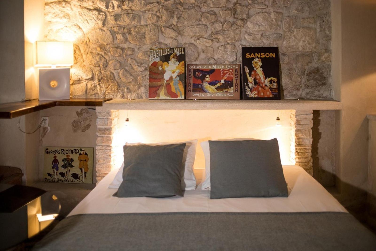 In Provence Hotel - Experience Atypique Venelles Esterno foto