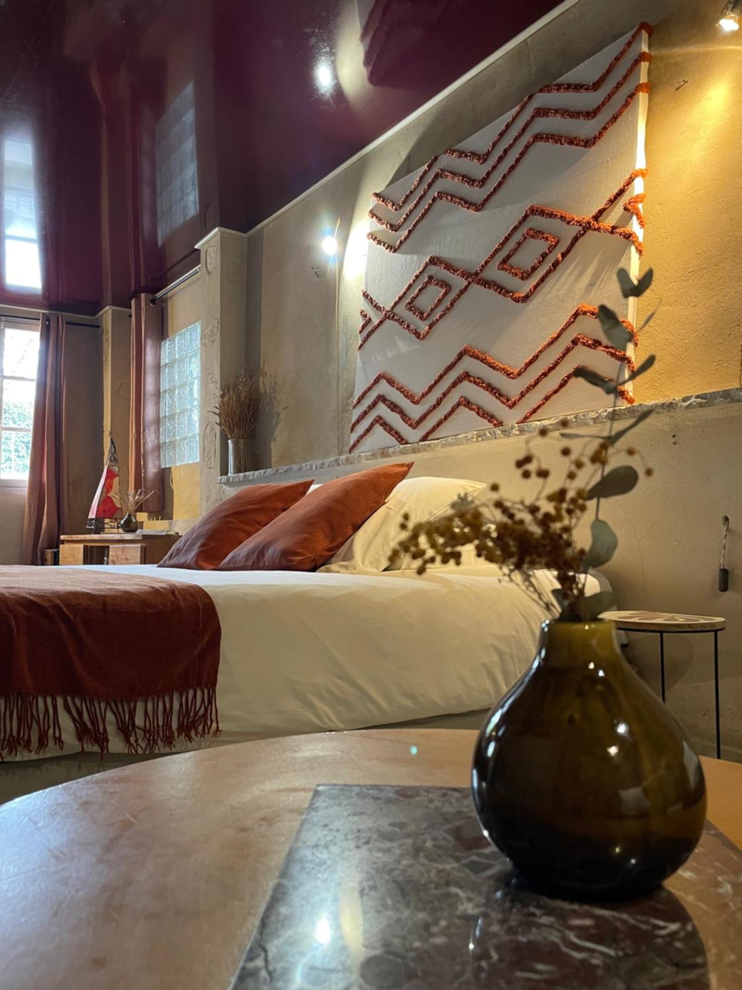 In Provence Hotel - Experience Atypique Venelles Esterno foto