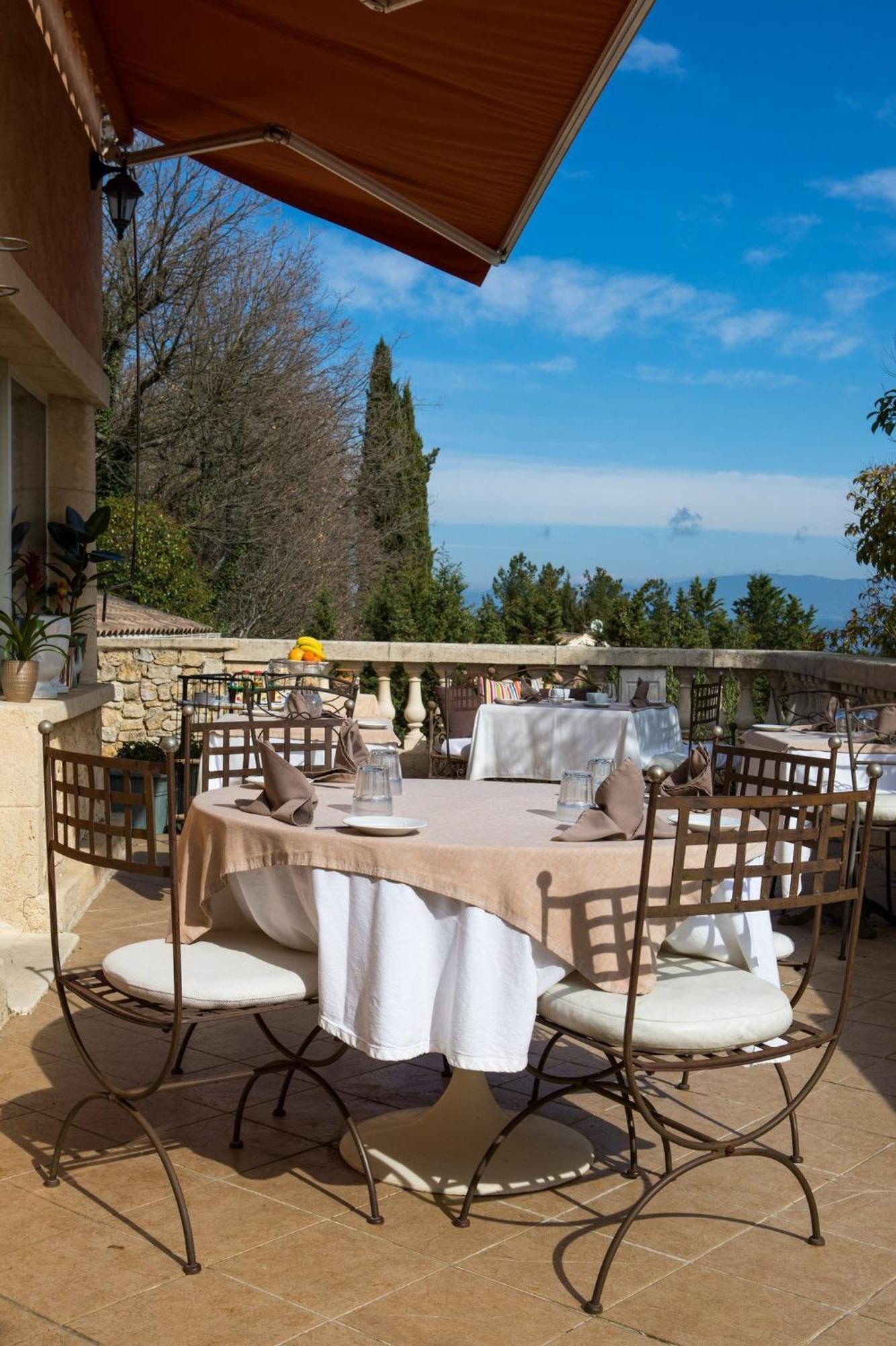 In Provence Hotel - Experience Atypique Venelles Esterno foto